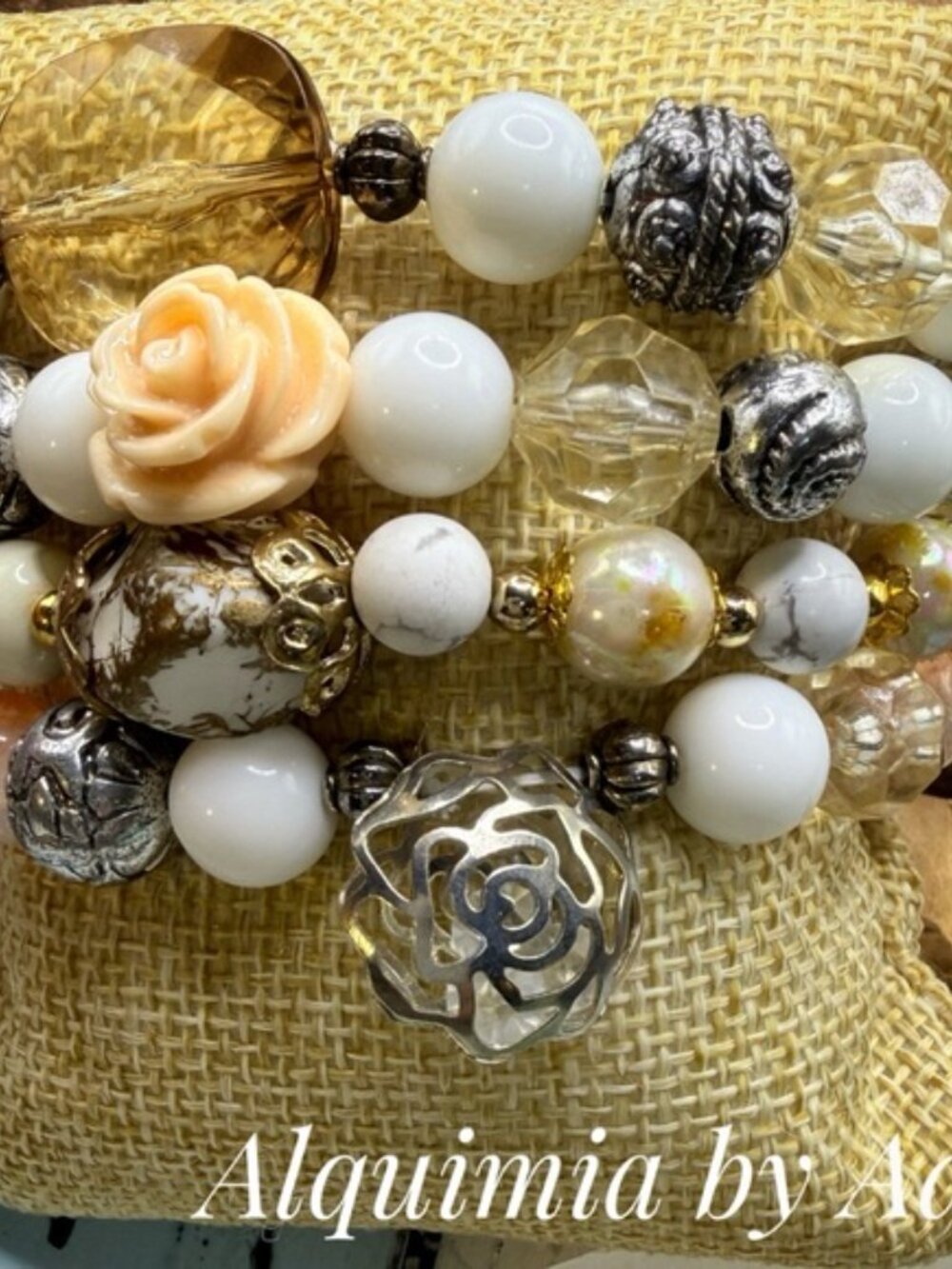 MONUMENTAL ROSE + Silver white jade bracelet - Picture 5 of 5